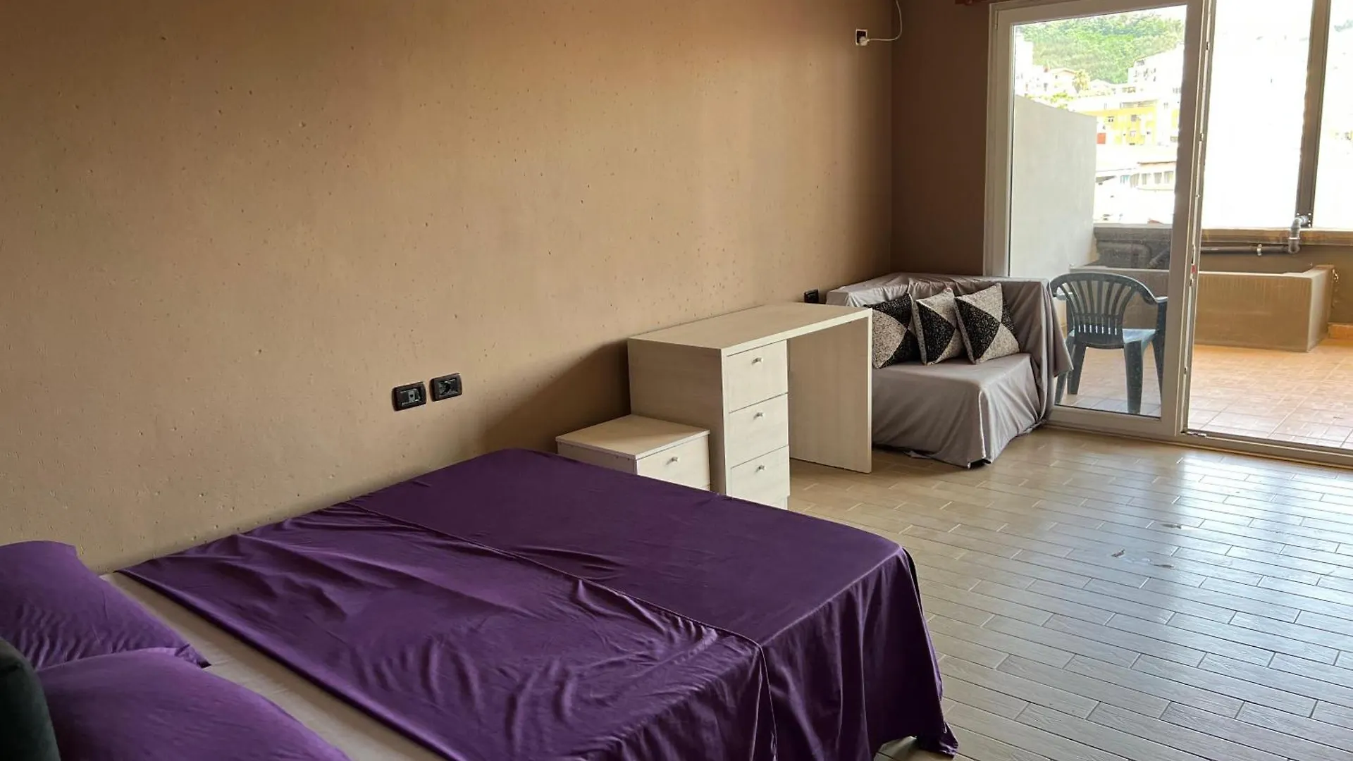 טיראנה Studio Aprtment Urbannest