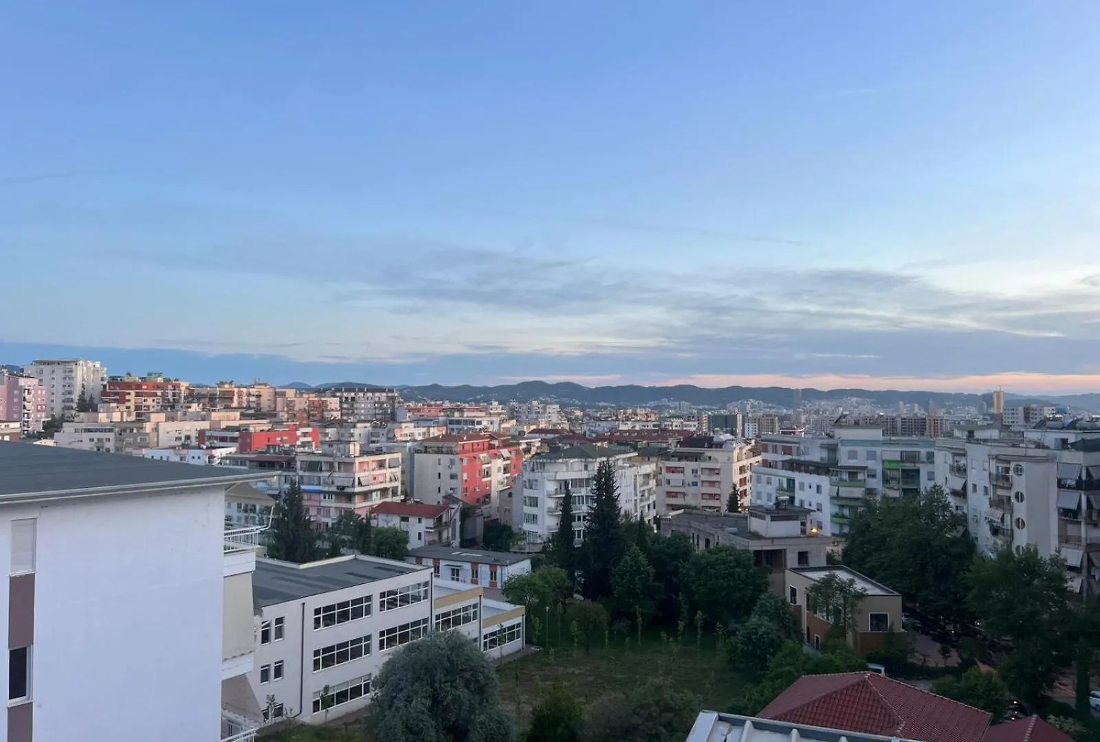 Studio Aprtment Urbannest Tirana Apartment
